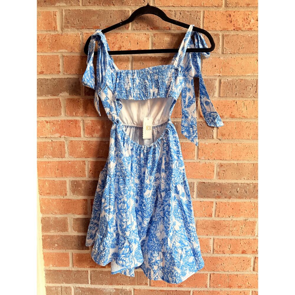 Simply Southern Open Back Floral Blue Dress Size Large NWT - Picture 2 of 3